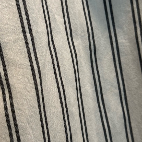 Calvin Klein Jeans Long Sleeve White/ Blue Stripe Button Down Shirt- size LT - Picture 5 of 7